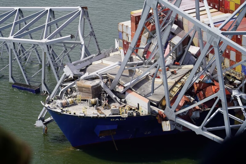 美国巴尔的摩26日发生货轮撞垮凯伊桥重大意外。（Maryland National Guard/Handout via 路透社）