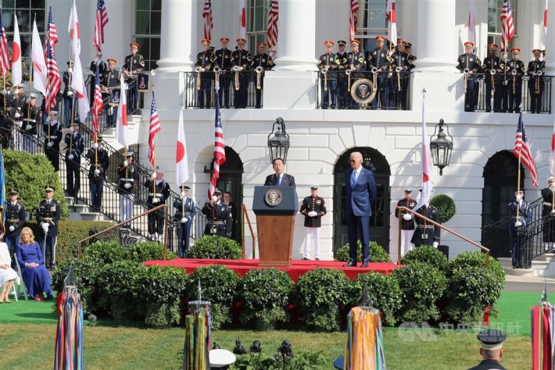 日本首相岸田文雄10日在白宮的歡迎儀式致詞。中央社記者石秀娟華盛頓攝 113年4月10日