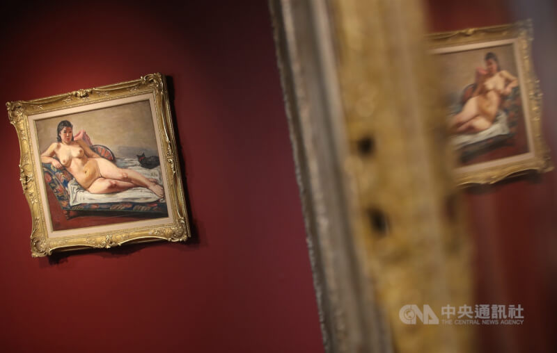 李石樵作品「橫臥裸婦」2021年12月在北師美術館展出。（中央社檔案照片）
