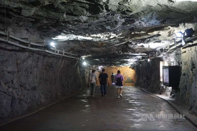 圖為金門翟山坑道。（中央社檔案照片）