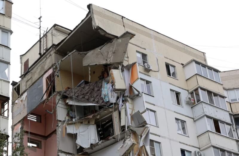 哈爾科夫一棟公寓大樓受損。（路透社）