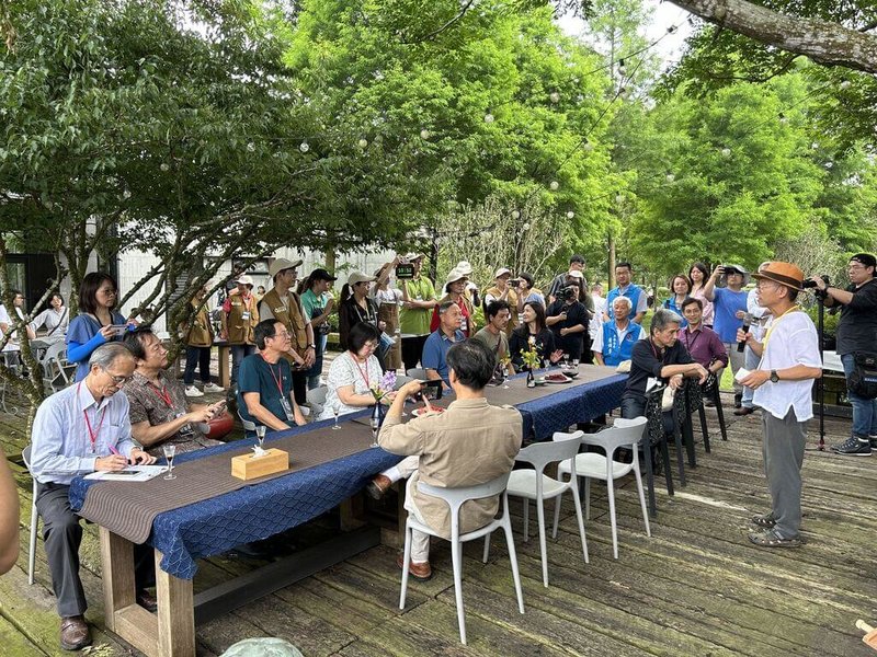 第3屆全國金牌農村競賽進入決審階段,苗栗縣公館鄉黃金小鎮及卓蘭鎮壢西坪社區擠進22強,21日辦理現地評審,2社區努力展現苗栗農村魅力,力拚佳績。(苗栗縣政府提供)中央社記者管瑞平傳真 113年5月21日
