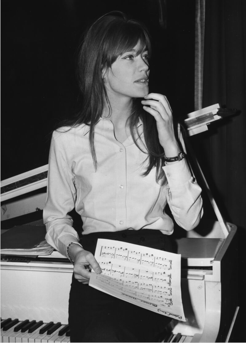 1966年1月31日法國歌手馮絲華哈蒂在英國排練。（美聯社）