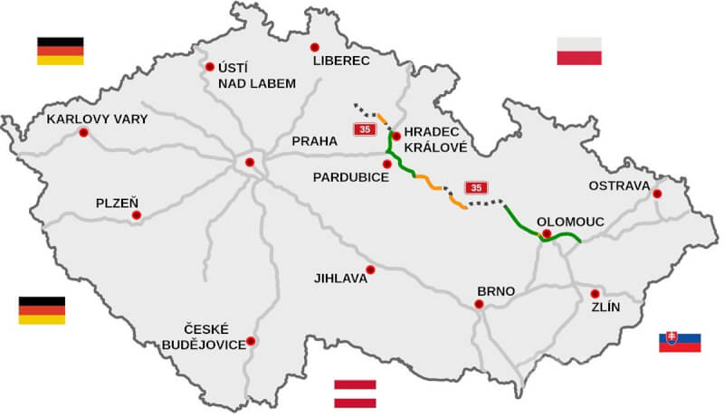 捷克考古學家在波西米亞東北部赫拉德茨-克拉洛韋（Hradec Králové）的D35高速公路沿線發現長190公尺的墳塚。圖中綠色段為已建好的路段，黃色段為正在興建的路段。（圖取自維基百科共享資源，作者：Daniel749，CC BY 3.0）中央社 113年6月18日