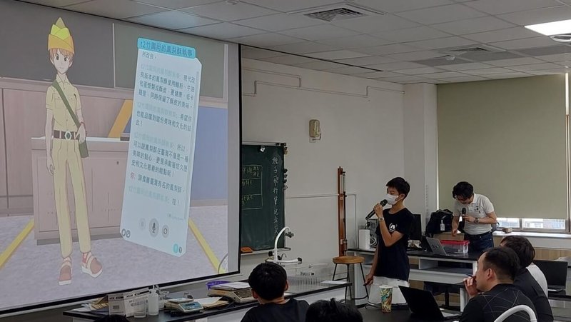 AI浪潮下，台南一中112年學年下學期首度開設「竹園岡的甜心執事」AI彈性學習微課程。（台南一中提供）中央社記者張榮祥台南傳真  113年6月21日
