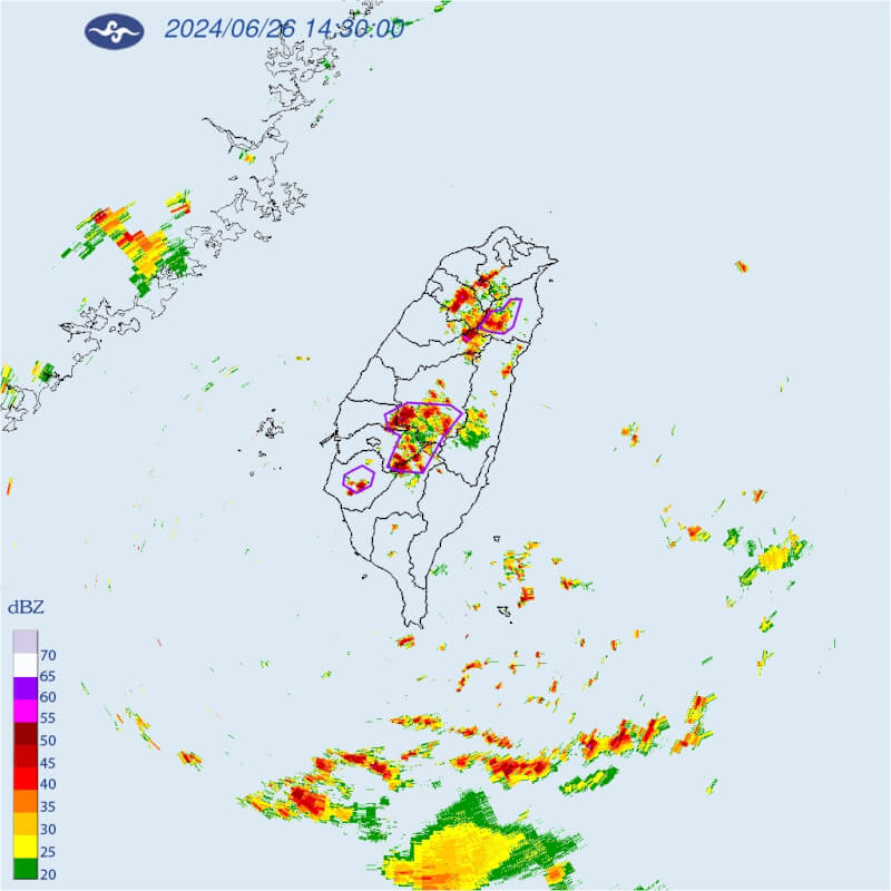 氣象署26日下午2時許針對雲林縣、高雄市、嘉義縣、南投縣、宜蘭縣等地區發布大雷雨即時訊息。（圖取自中央氣象署網頁cwa.gov.tw）