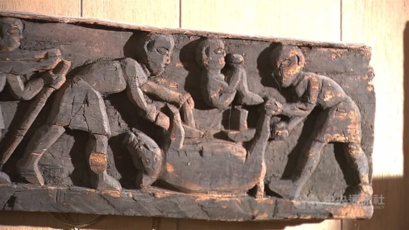 日治時期出生的台灣早期雕刻家和收藏家鄭鈺麟，30多歲起便開始收藏保存台灣原住民文物，以日常生活用品為大宗。中央社記者張欣瑜舊金山攝 113年7月3日