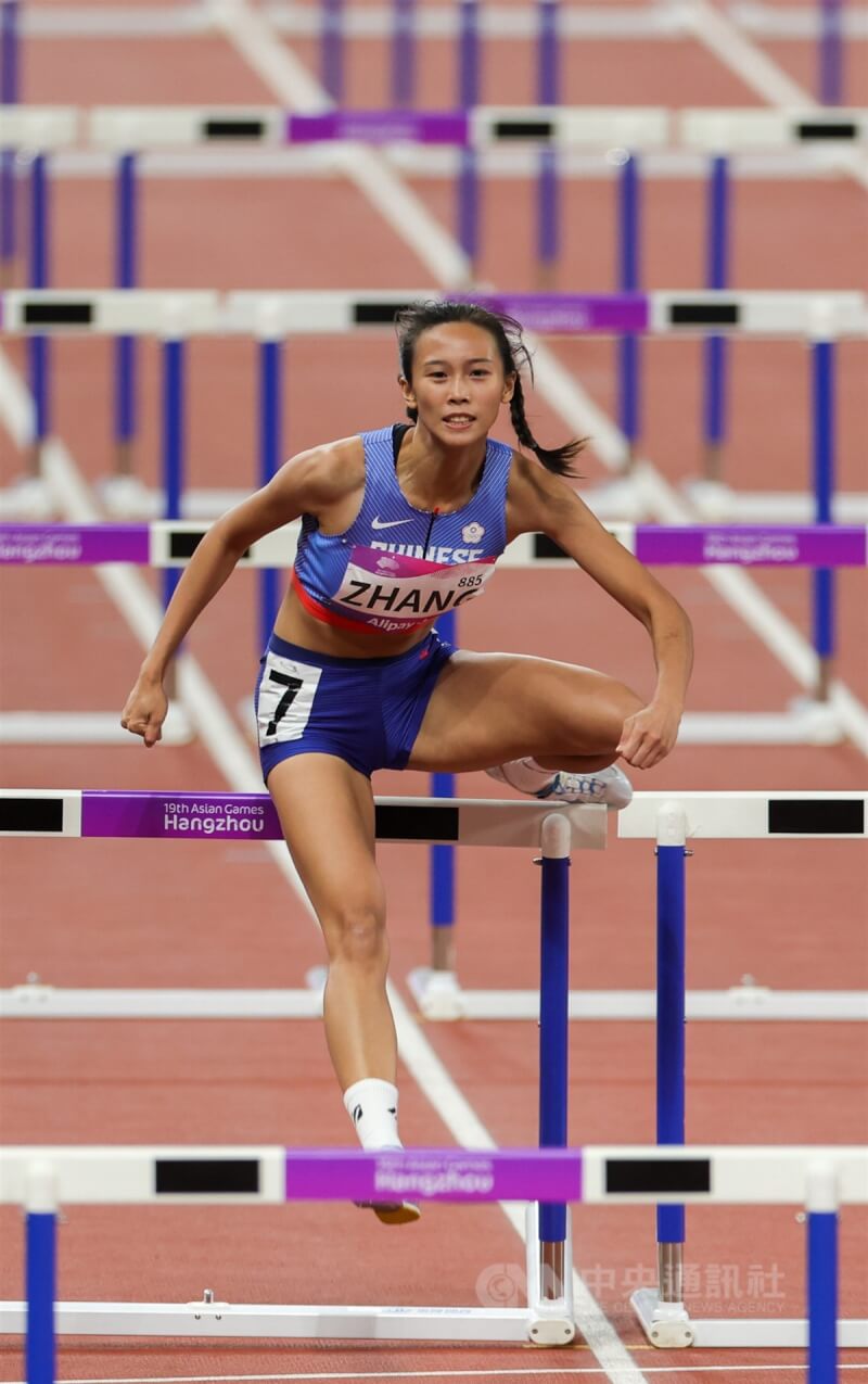 「跨欄女神」張博雅今年巴黎奧運只能參加保障資格的女子100公尺賽事。（中央社檔案照片）