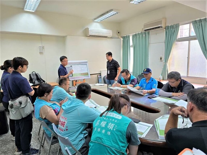 交通部盤點台中行人有63處易肇事路口，獲內政部國土管理署補助新台幣1.26億元改善。中市府23日表示，已完成23處路口規劃，並辦理說明會說明改善方案。（台中市政府提供）中央社記者蘇木春傳真  113年7月23日