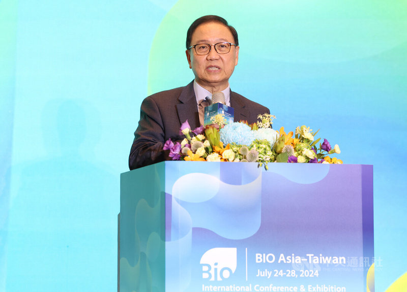 2024亞洲生技大會（BIO Asia-Taiwan）創新科技論壇24日在台北南港展覽館舉行，亞洲生技大會主席李鍾熙（圖）出席開幕式致詞。中央社記者張新偉攝  113年7月24日