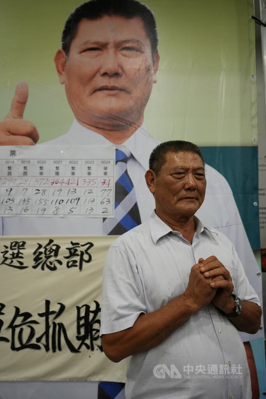 屏東縣長治鄉27日補選，前縣議員吳亮慶當選，吳亮慶表示，勝選關鍵是繁華地區，是自己的故鄉。中央社記者黃郁菁攝 113年7月27日