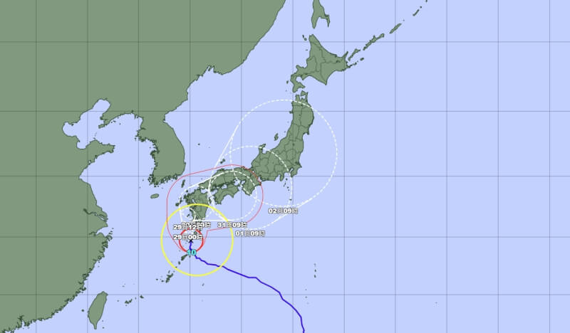 圖為颱風珊珊28日下午1時路徑潛勢預測圖。（圖取自日本氣象廳網頁data.jma.go.jp）