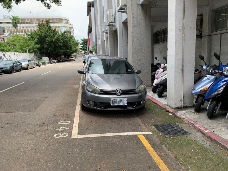 台中市公營停車繳費措施1日起實施新制，交通局表示，停車費改為開單次日起14天繳納，提醒民眾注意。（台中市政府提供）中央社記者郝雪卿傳真  113年9月1日