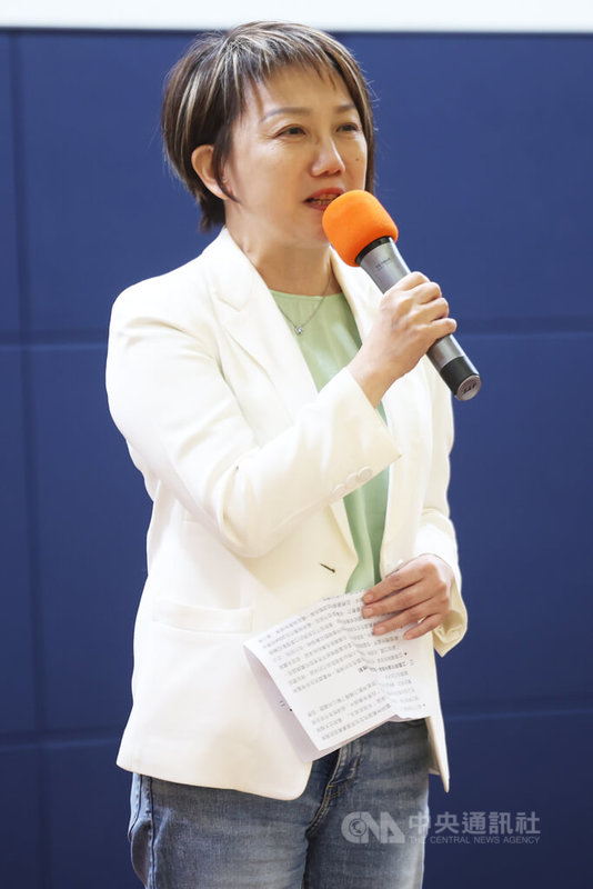 人民作主志工團13日下午在台大校友會館舉行30週年活動,民進黨立委范雲(圖)出席致詞。中央社記者趙世勳攝 113年9月13日