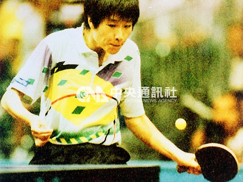 1996年亞特蘭大奧運,桌球名將陳靜在女子單打為我國摘下銀牌。中央社記者李安東攝 1996年7月31日