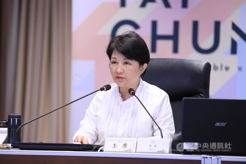 台中市長盧秀燕(圖)24日上午主持市政會議時,首先就針對東海大學女大生遭公車撞死案表達哀悼。中央社記者郝雪卿攝 113年9月24日