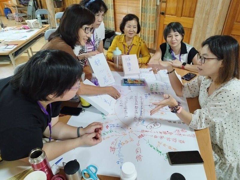 高雄市政府社會局婦女館設女性專屬交流空間，並與民間團體跨域合作，持續提升女性影響力及性別平等，繼2022年獲第一屆婦蘊獎，2024年再獲獎，成為全國唯一蟬聯獲獎縣市。（高雄市政府社會局提供）中央社記者張已亷傳真  113年9月25日