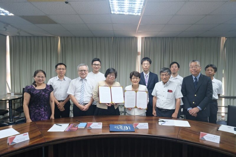 國立台南大學和日本石川縣立大學已簽署姊妹學校協議，期許雙方在教育及環境生態領域深化合作，共同推動學生具備全球視野。（台南大學提供）中央社記者張榮祥台南傳真  113年9月28日