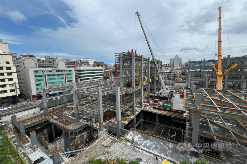 圖為京華城原址、「京華廣場」建案工地現況。（中央社檔案照片）