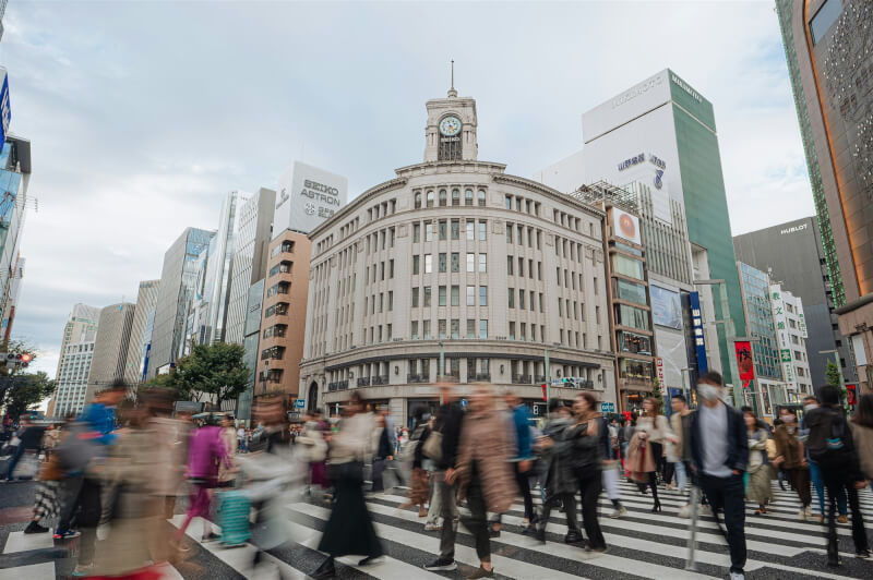 圖為東京銀座街頭。（圖取自Unsplash圖庫）