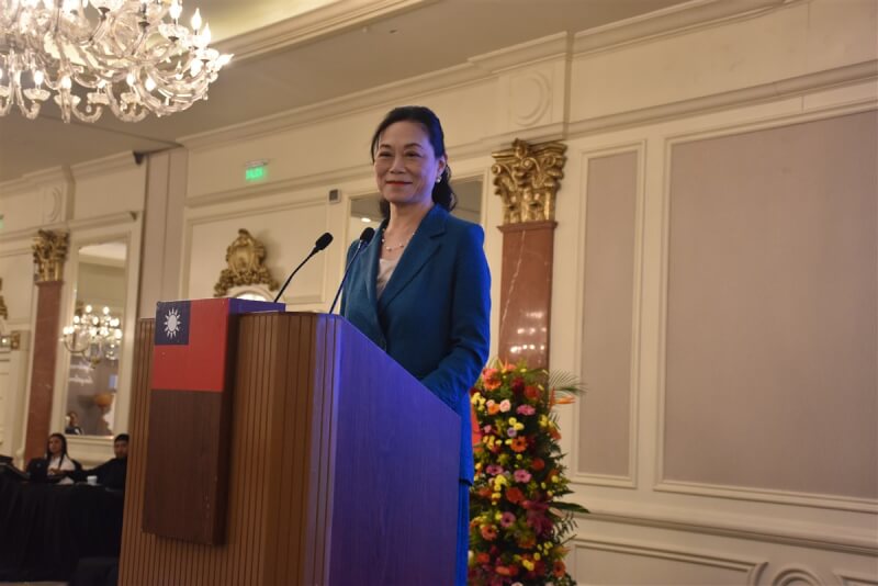 張俊菲指出,台灣將透過安排高階科技考察團、鼓勵台灣電動車與紡織業者考察瓜國投資環境,強化台瓜2國提升成為「戰略夥伴關係」。(駐瓜地馬拉大使館提供)中央社記者李登文瓜地馬拉傳真 113年10月6日