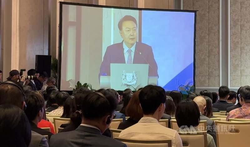 韓國總統尹錫悅訪問新加坡,9日在智庫講座發表演講。中央社記者吳昇鴻新加坡攝 113年10月9日