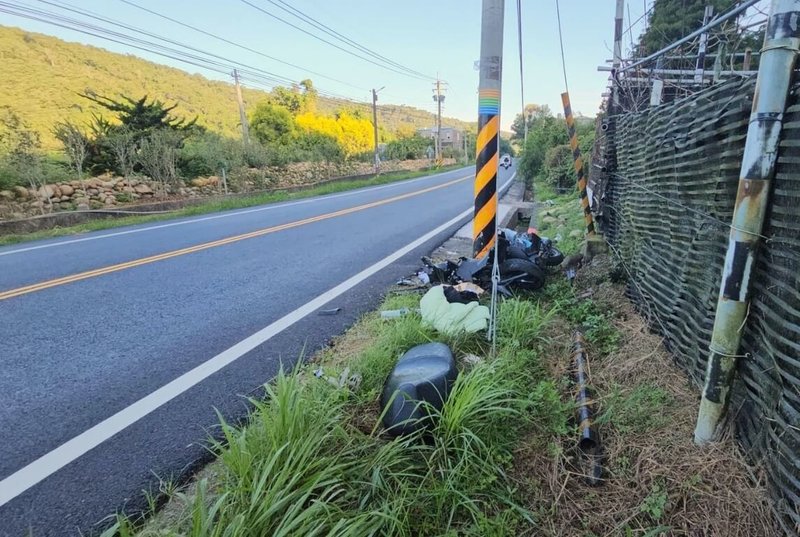 台13線苗栗三義路段11日凌晨發生機車自撞電桿釀2死事故，其中死亡的張姓乘客為聯合大學大一新生。校方獲知後除向家屬表達關切，後續也會加強交通安全宣導。（民眾提供）中央社記者管瑞平傳真  113年10月11日