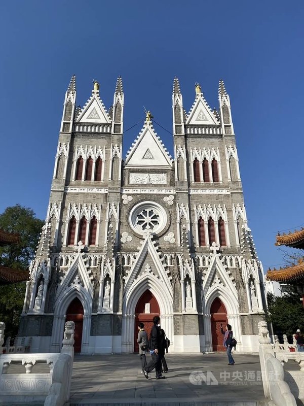 根據中國天主教網站消息，25日天主教北京教區甄雪斌助理主教祝聖典禮在西什庫主教座堂舉行。圖為北京西什庫主教座堂。中央社記者呂佳蓉北京攝  113年10月26日