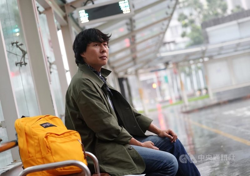 5年前當時已40歲的張啟樂孤注一擲在台灣由零開始，重新為演藝事業打拚。他說，「我當時沒想後路，因為沒有成功過，又何來失敗。如果在台灣有所收穫，我就賺了。」中央社記者張新偉攝 113年11月1日