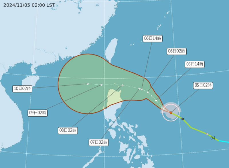 根據中央氣象署最新資訊，輕颱銀杏5日凌晨2時中心位置在鵝鑾鼻東南方約1140公里海面上，以每小時26公里速度，向西北進行。（圖取自氣象署網頁cwa.gov.tw）