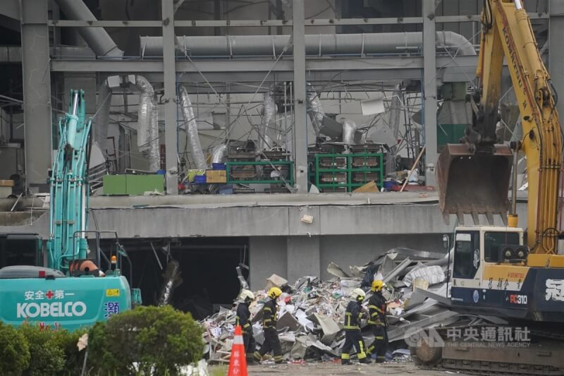 屏東科技產業園區內的明揚國際科技股份有限公司工廠去年9月大火造成4名消防員殉職。中央社記者董俊志攝 112年9月23日