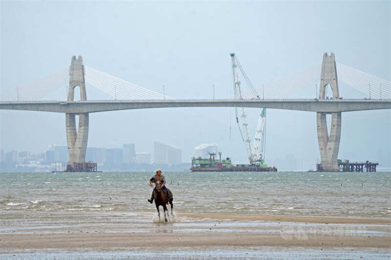 金門大橋一景。（中央社檔案照片）