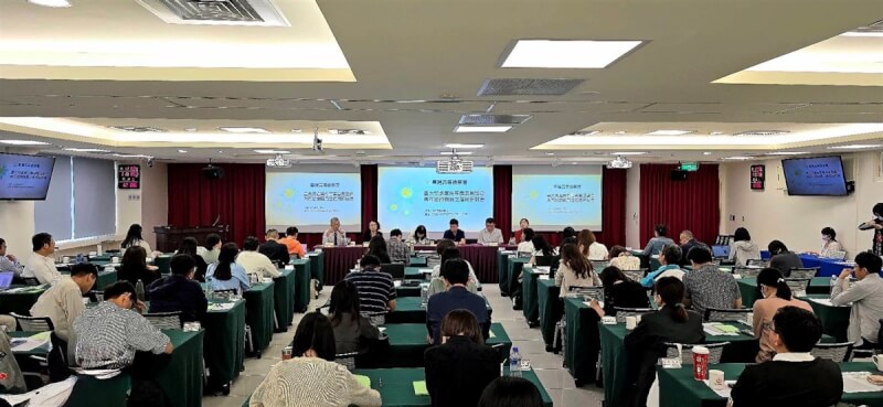 台灣高等檢察署15日舉辦「重大兒虐案件專業意見整合與司法詢問員之運用研討會」,由司法、衛福、醫療、社政及警政等領域的專家學者出席。(高檢署提供)中央社記者謝幸恩傳真 113年11月15日