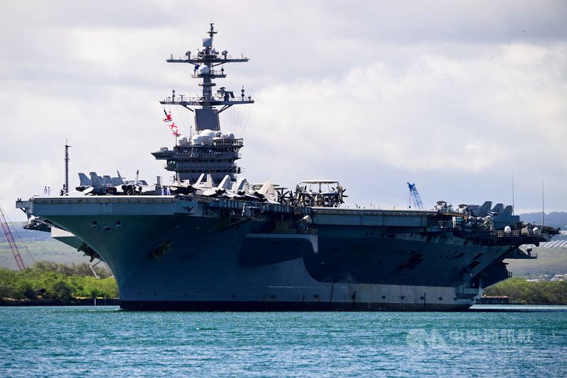 美國海軍「卡爾文森號」航空母艦(USS Carl Vinson)是美軍的主力戰艦之一,部署在印太區域,圖為卡爾文森號7月參與環太平洋軍演。中央社記者林宏翰夏威夷檀香山攝 113年11月20日