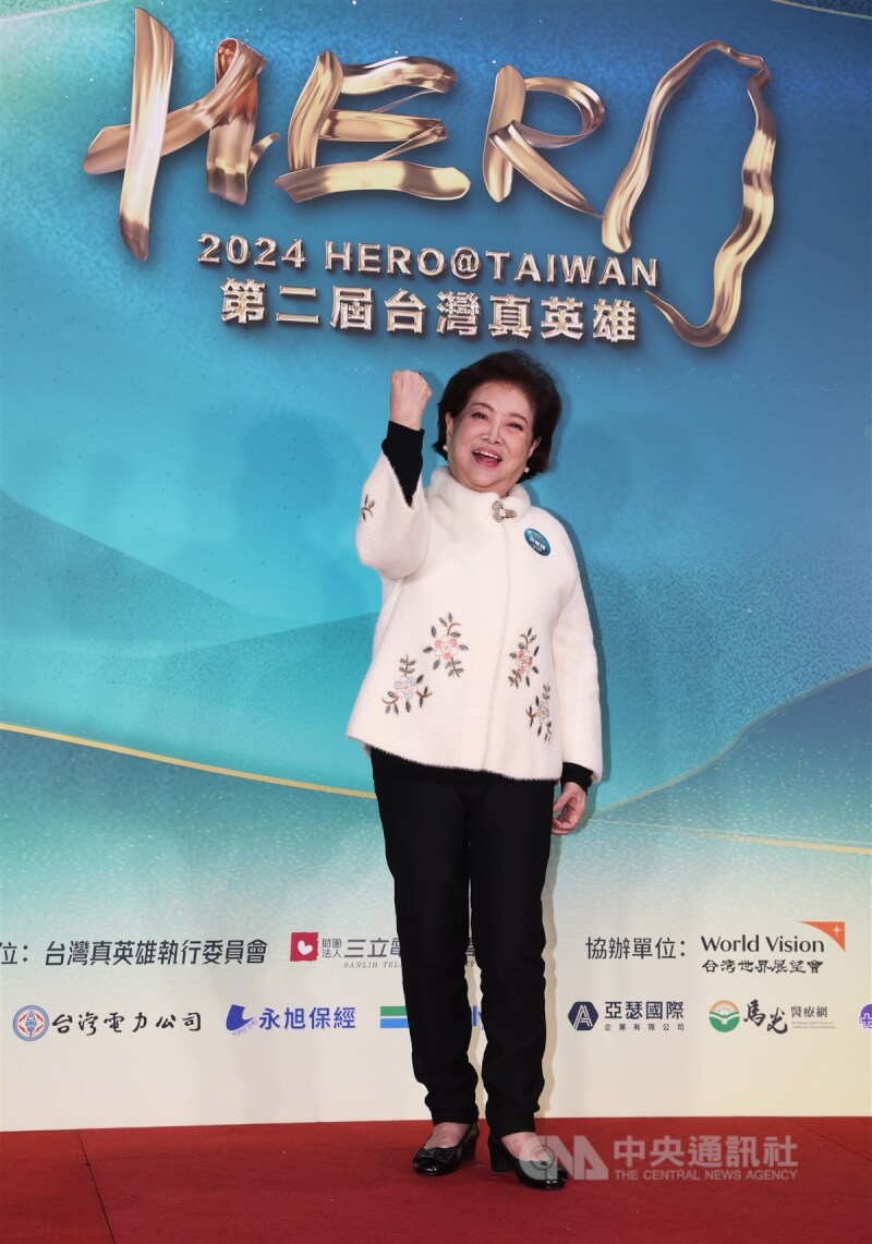 「2024 HERO@TAIWAN第2屆台灣真英雄」21日在三立電視台盛大頒獎,金馬影后陳淑芳(圖)出席典禮,受邀擔任頒獎人。中央社記者趙世勳攝 113年12月21日