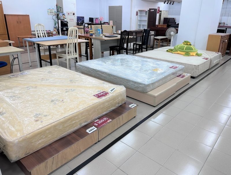 新北市政府27日表示,新北市再生家具展售中心將自民國114年起增加開放展售場次,家具質量與價格都相當超值,還可以做公益,歡迎民眾把握機會選購。(新北市政府提供)中央社記者黃旭昇新北市傳真 113年12月27日