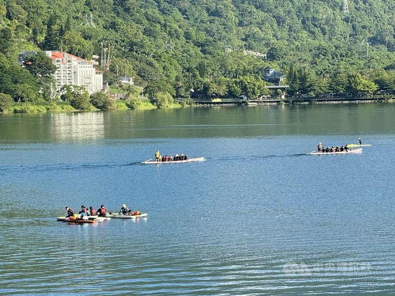 農曆春節9天連假，花蓮旅宿業統計，春節期間住房率僅2成，業者認為震後遊客旅遊信心不足，且出國吸引力更高，預估暑假後才會恢復。圖為鯉魚潭風景區。中央社記者張祈攝  114年1月4日