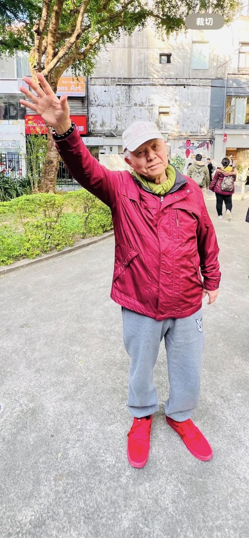 造型達人林葉亭的85歲父親（圖）因罹患失智症，16日下午離家後失蹤，至今尚未尋獲。（圖取自facebook.com/LINYEHTINGfanclub）