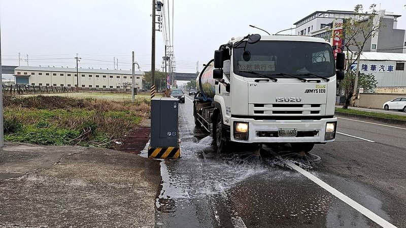 台南市26日空氣品質不佳，市府表示，台南4座測站出現紅色警示，已成立防制指揮中心應變。（台南市政府提供）中央社記者張榮祥台南傳真  114年2月26日