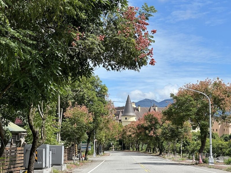 花蓮縣政府聯合立榮航空及在地觀光旅宿業者，推出「天天有北花航班遊花蓮」方案，遊客可以實惠價格享有2天1夜從台北直飛花蓮的「機+酒」行程，選擇入住瑞穗天合國際觀光酒店（圖）等飯店。中央社記者李先鳳攝  114年3月2日