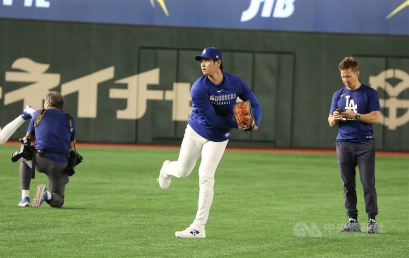 大谷傍晚練習投球。中央社記者楊明珠東京攝 114年3月15日