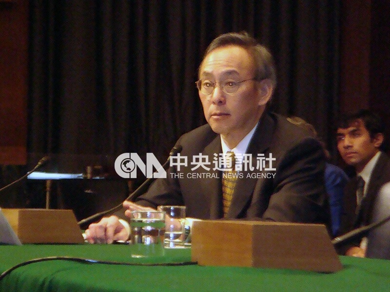 獲提名出任美國能源部長的華裔科學家朱棣文,出席參議院審議提名的聽證會。中央社記者蔡蕙如攝 98年1月14日