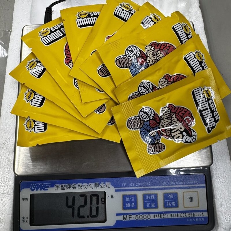 涉嫌販毒的劉姓男子27日交易毒品時遭雲林警方跟監查獲,起出毒品咖啡包(圖)、愷他命等;全案依違反毒品危害防制條例送辦。(警方提供)中央社記者蔡智明傳真 114年3月28日