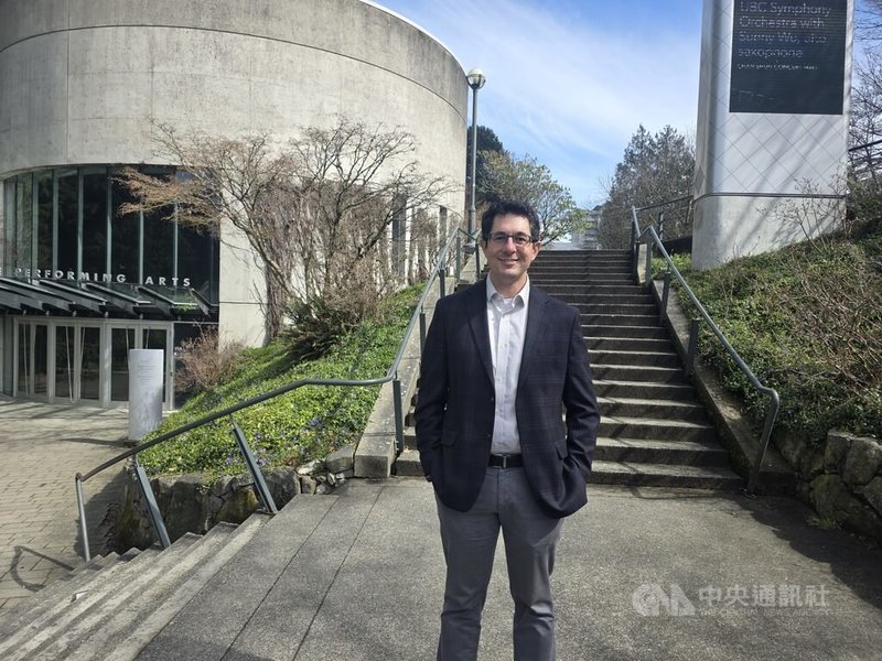 加拿大英屬哥倫比亞大學政治系講師普雷斯特表示,關稅是加拿大的危機,也是一個轉機,因為加美關係出現本質性的改變,會打破一些固有的思維和制度。中央社記者程愛芬溫哥華攝 114年4月3日
