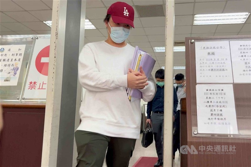 圖為本名黃照岡的黃琪。(中央社檔案照片)