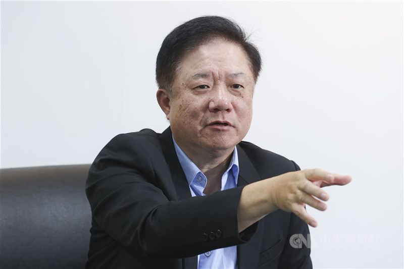 中華電信董事長簡志誠強調,要透過減法哲學,讓中華電大象轉身跳舞。(中央社檔案照片)