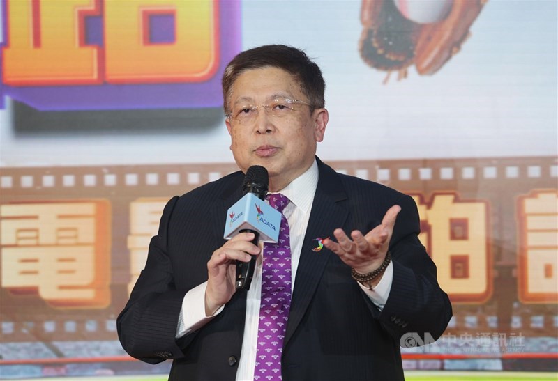 記憶體模組廠威剛宣布買回庫藏股。圖為威剛董事長陳立白。(中央社檔案照片)