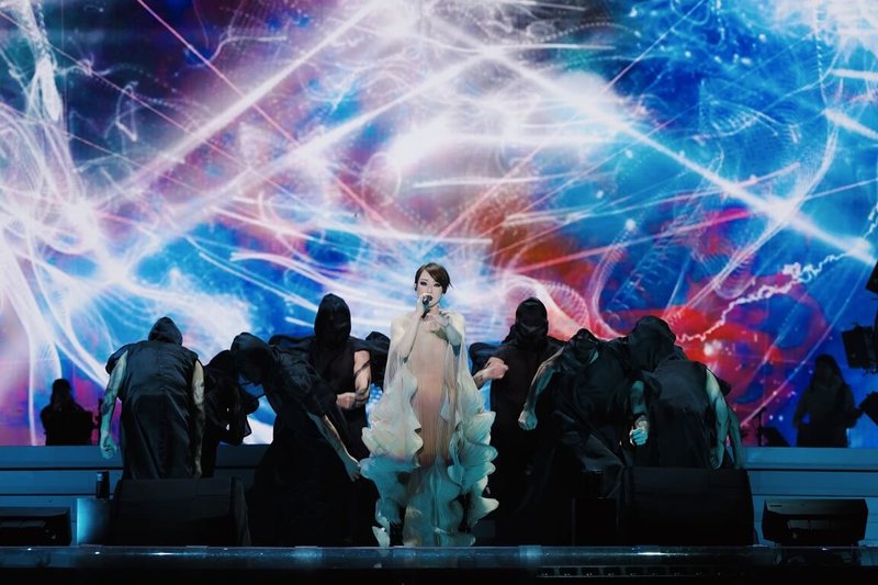 歌手林憶蓮(圖)舉行「迴響Resonance」2025巡迴演唱會,日前在中國廣州大學體育中心登場,後續將巡迴常州、南昌、杭州、成都、北京、太原、汕頭與上海等。(台灣索尼音樂提供)中央社記者邱祖胤傳真 114年4月14日