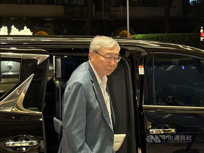 晶片大廠超微(AMD)董事長暨執行長蘇姿丰15日晚間宴請供應商,多名科技業高層出席。圖為聯華神通集團董事長苗豐強。中央社記者吳家豪攝 114年4月15日