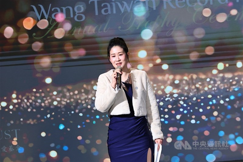 王楊嬌體育賽事創紀錄獎今年首度將受獎對象納入國、高中選手,在滿足參賽相關條件情況下,且具有客觀成績紀錄,只要打破全國紀錄將獲得新台幣100萬元獎金。圖為創紀錄獎發起人簡民惠。(中央社檔案照片)